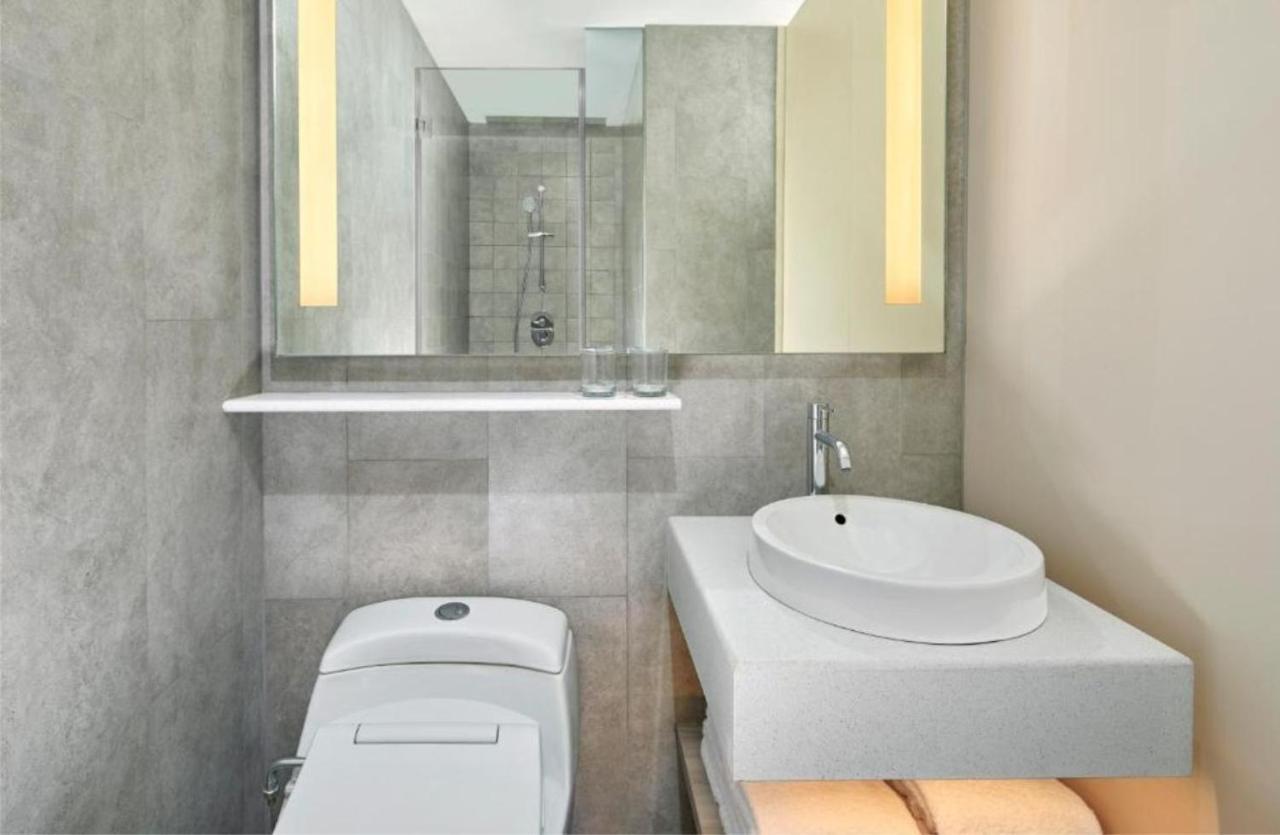Four Points By Sheraton Surabaya, Pakuwon Indah Exteriér fotografie
